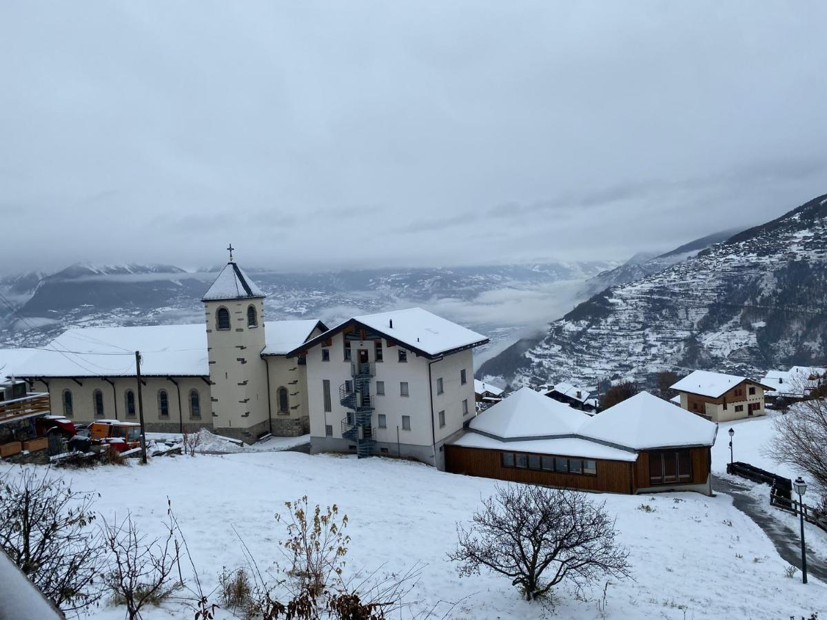 Chalet la Tulipe, mountain view, Terrace, BBQ - Housity