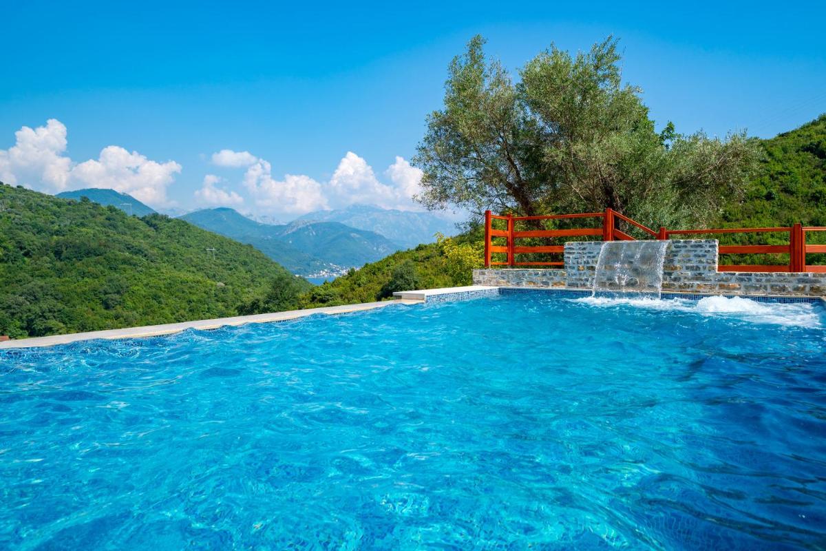 Vala Home 212 - Stone House with heated pool and sea view - Housity