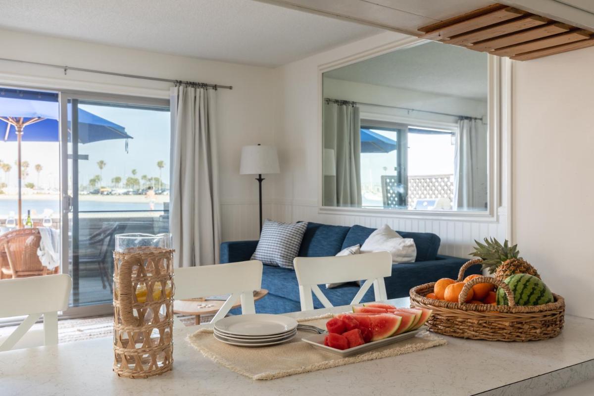 Bay View 3 by AvantStay Stunning Home on the Beach In Mission Beach - Housity