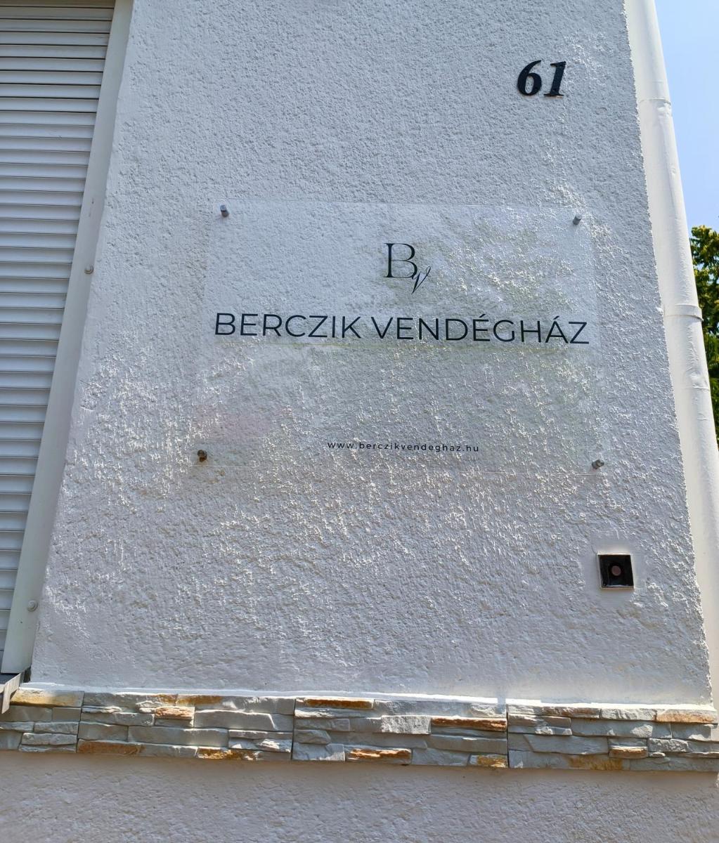 Suitetrails - Berczik Vendégház