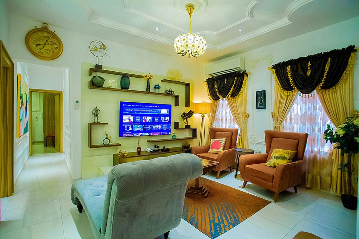 Kiki's Home and Apartments - Housity