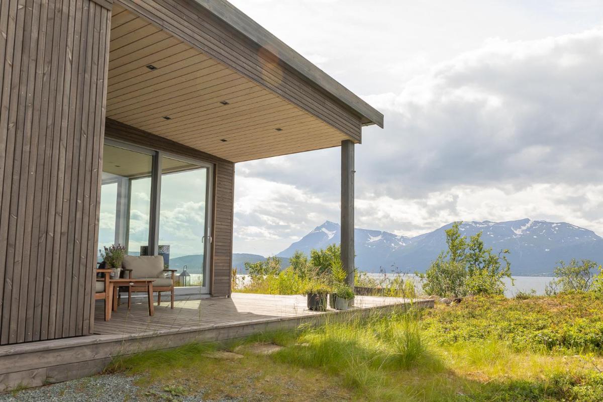 Indulge in beautiful nature and amazing views. - Housity