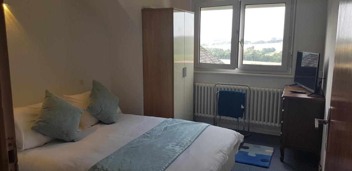 Renard Retreat - Housity