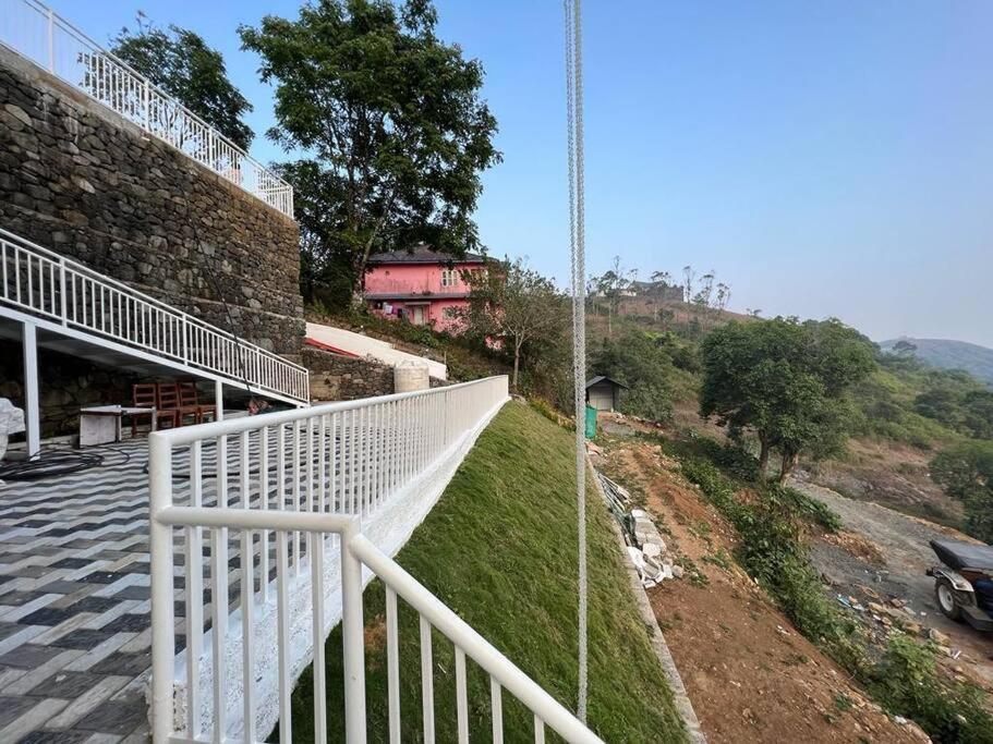 Enjoy your vacation with Castle Stays - Housity
