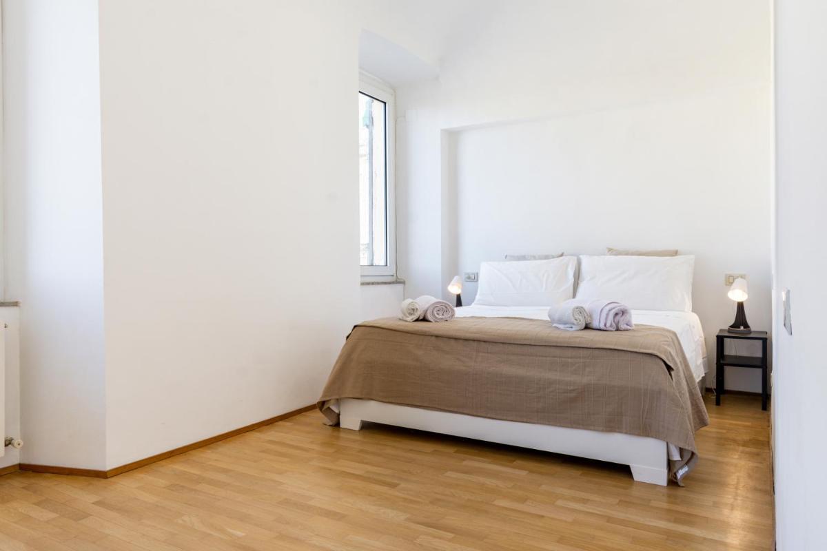 Piazza della Repubblica Central Apartment - Housity