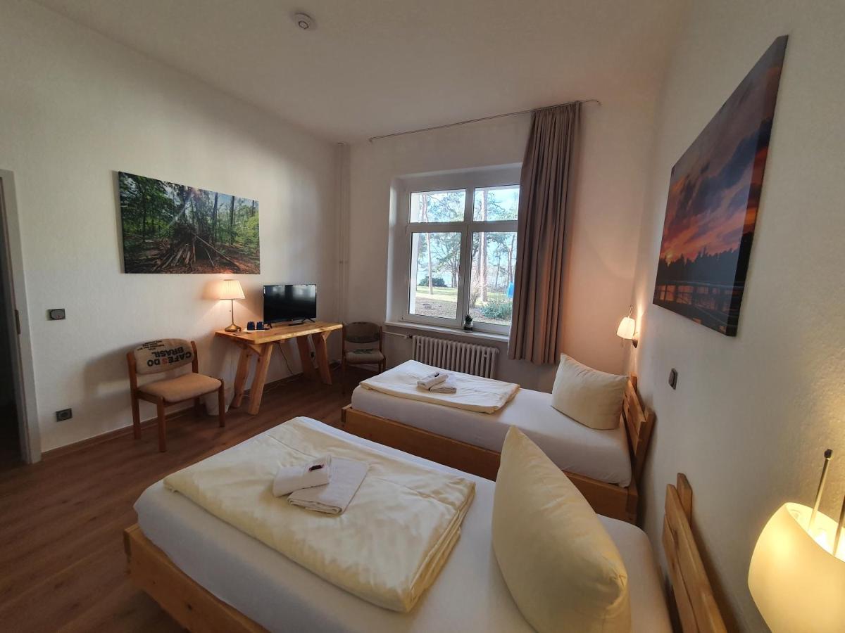Waldhotel am See Berlin-Schmöckwitz - Housity
