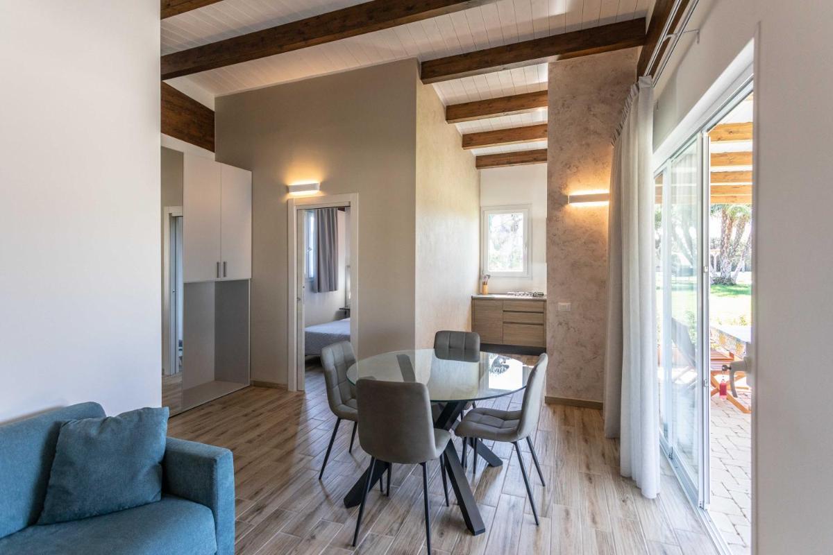 Green House in Villa con Piscina - Housity