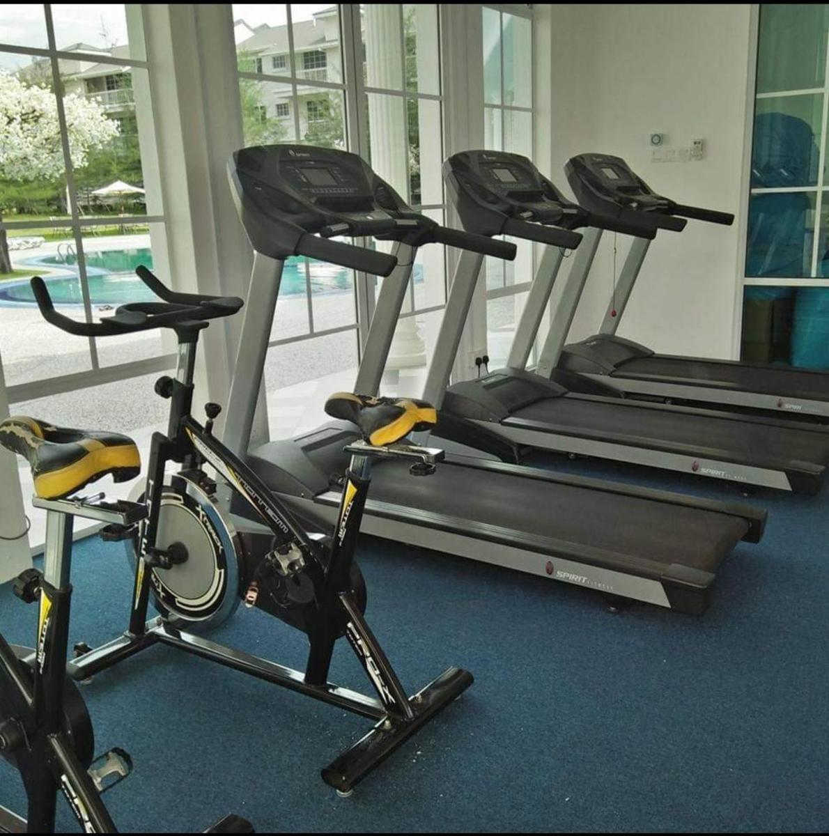 Home Feel-Hibiscus Suites - Housity