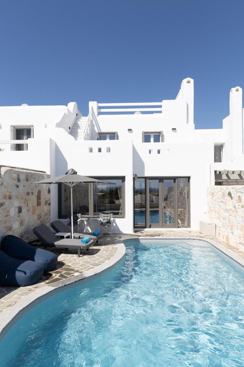 VillaNaxosGR - More than a Naxian beach house - Housity