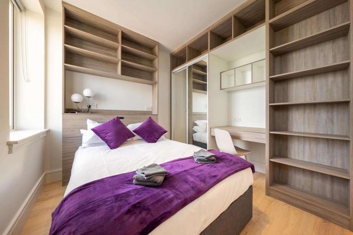 LUXURY APARTMENTS - Heathrow airport - Housity