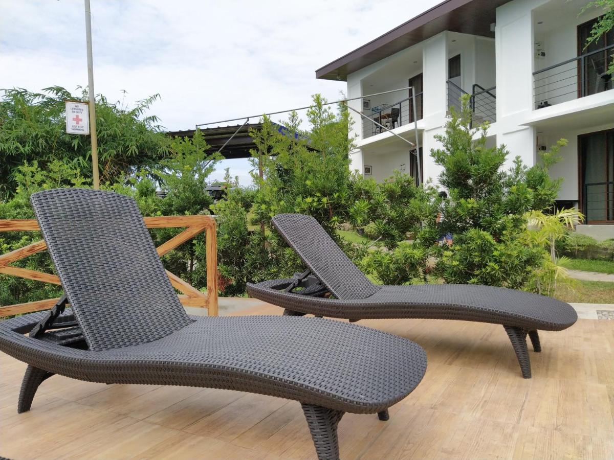 The Boathouse at Calatagan - Housity