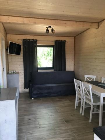 Domki Tręby Stare - Housity
