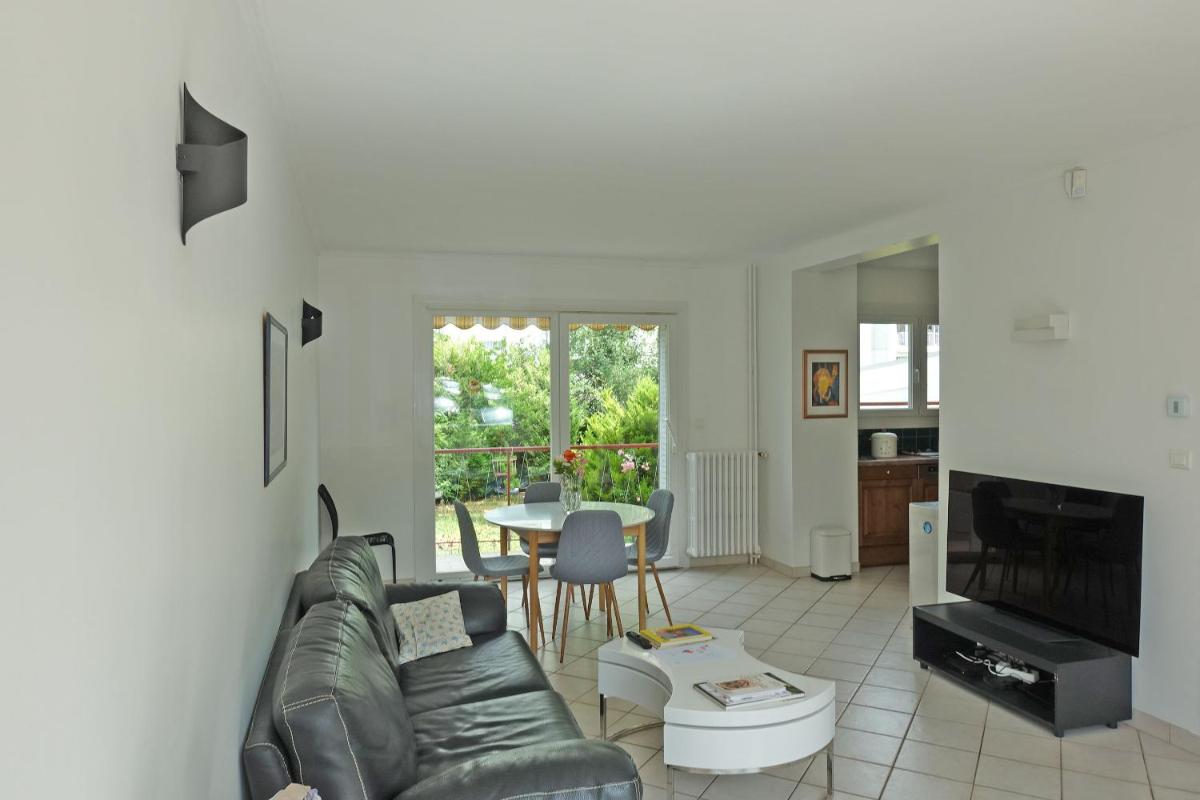 Maison avec jardin, au centre de Nancy, à 2 pas de la Fac de lettres - Housity