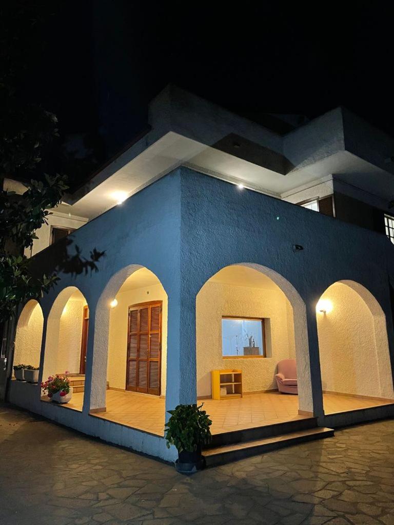 Villa delle Magnolie Montesilvano Abruzzo - Housity