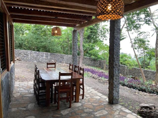 Mucumbli - Housity