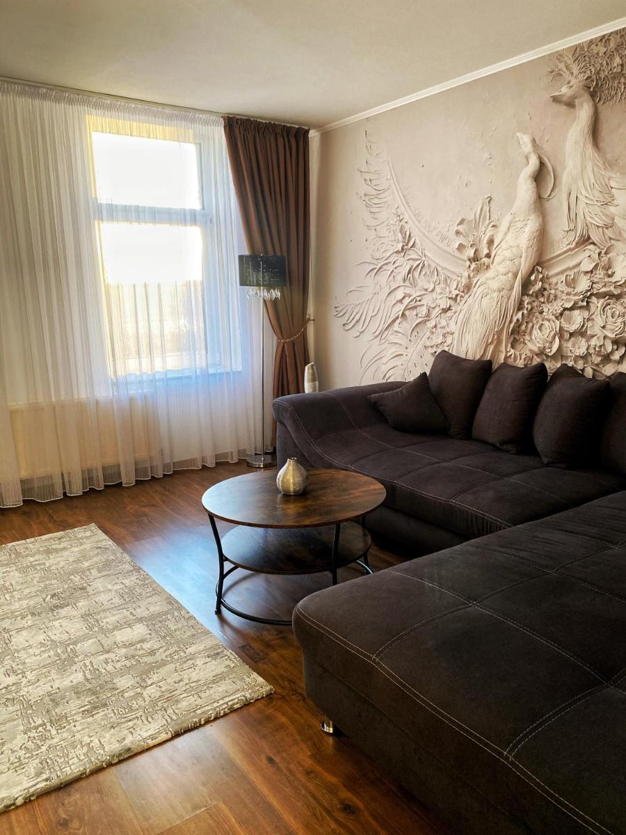 Cozy Apartment Bernburg 1 - Housity