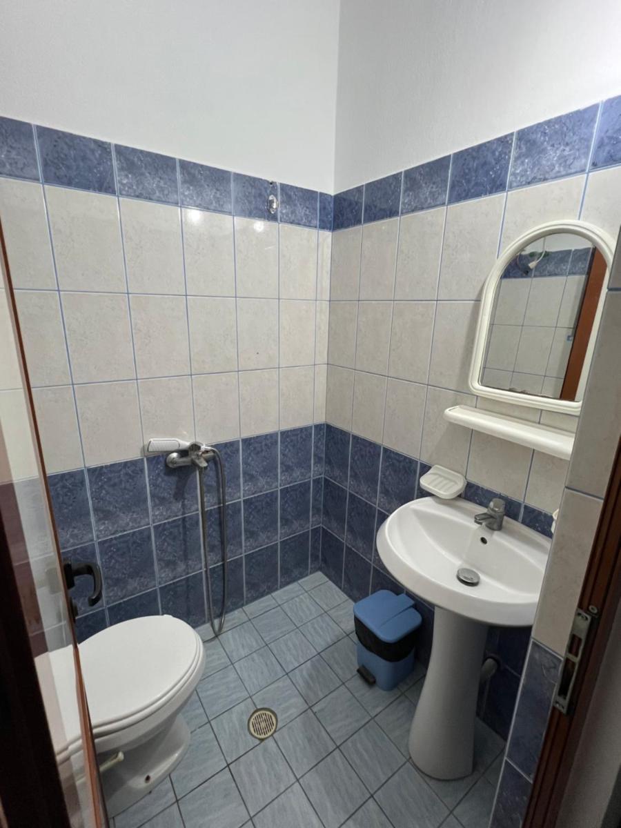 Vasili Guest House - Housity