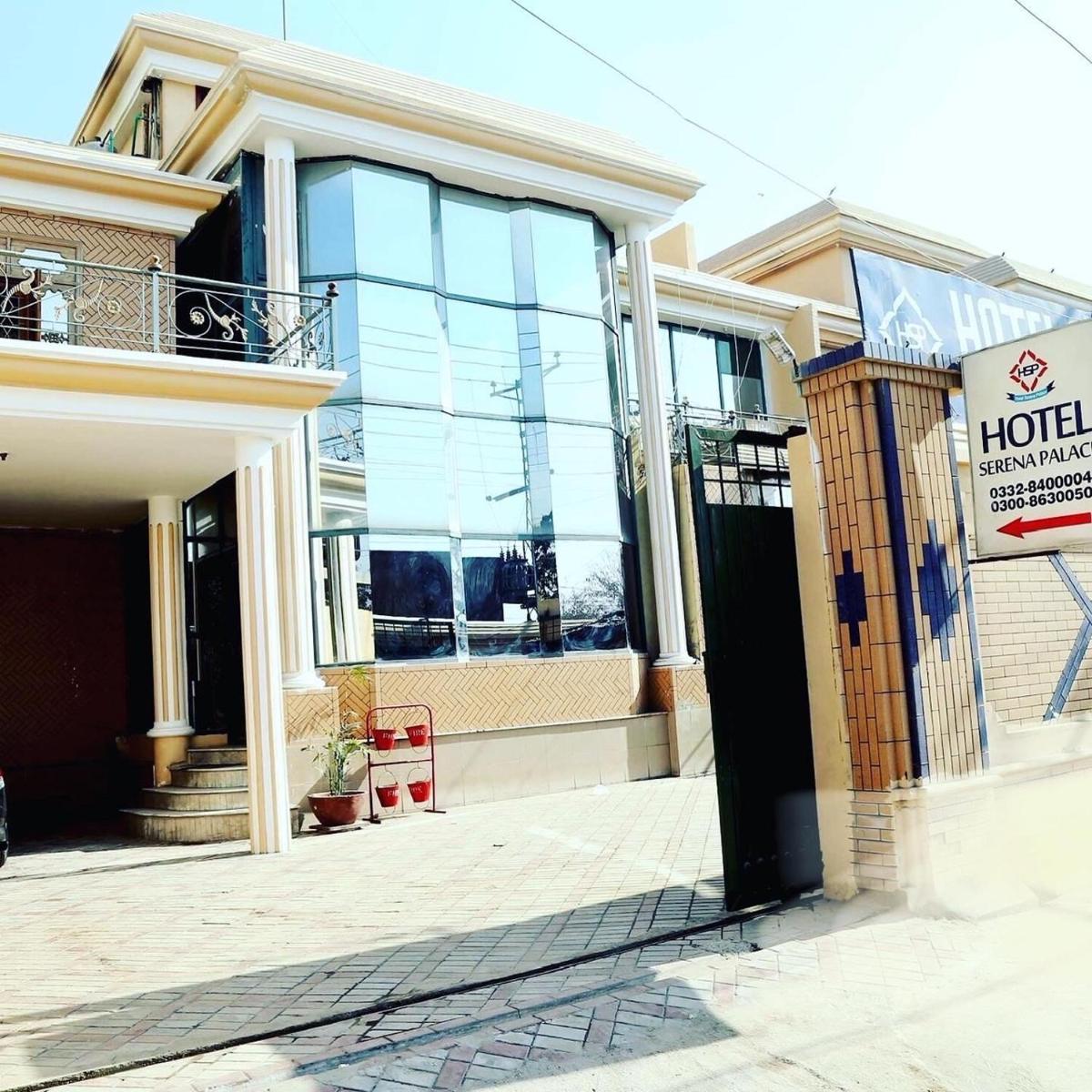 Hotel Serena Palace - Housity