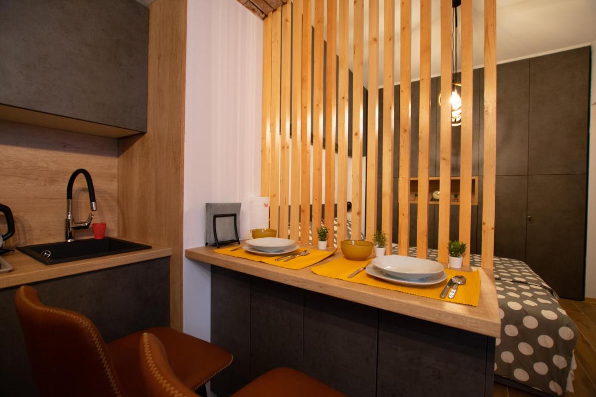 Studio apartment Iva - Housity