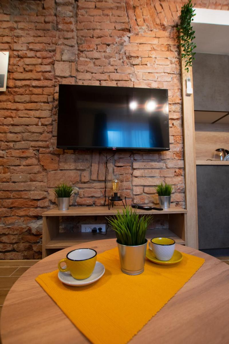 Studio apartment Iva - Housity