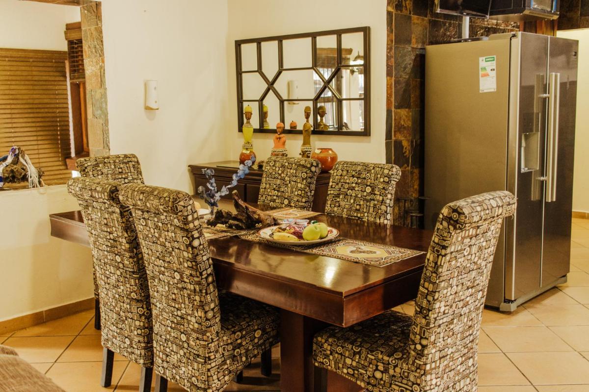 Bothabelo Luxury Villas - Housity
