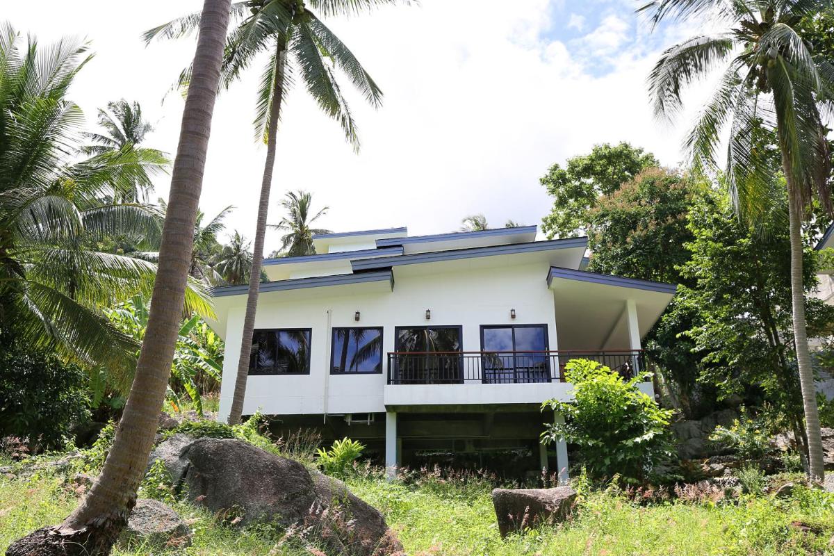 2 Bays Villa - Housity