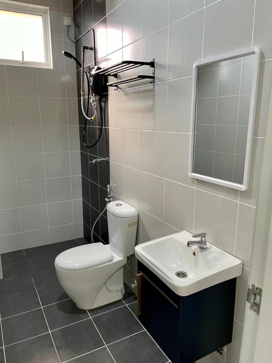 Ani's House- 3 Bedroom Apartment at Pangsapuri Ladang Tanjung - Housity