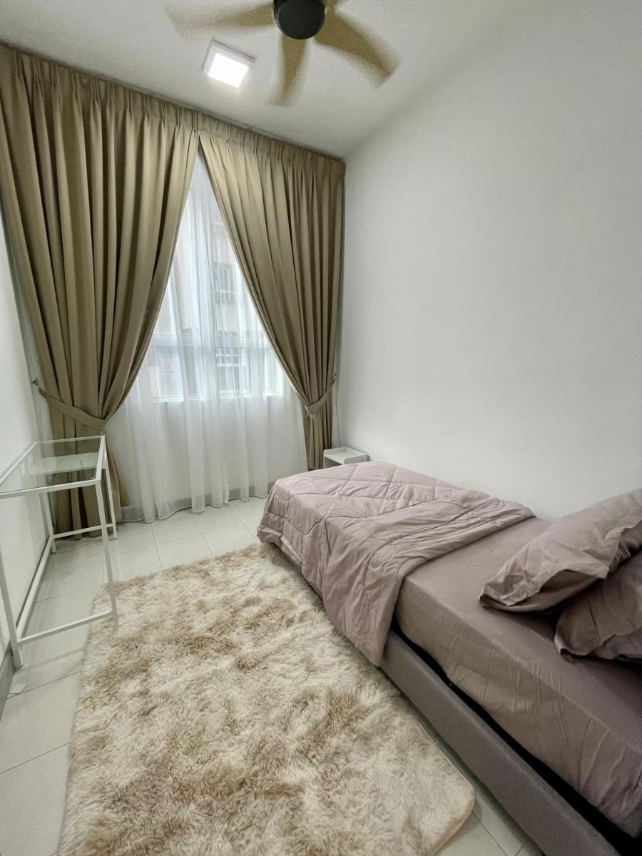 Ani's House- 3 Bedroom Apartment at Pangsapuri Ladang Tanjung - Housity