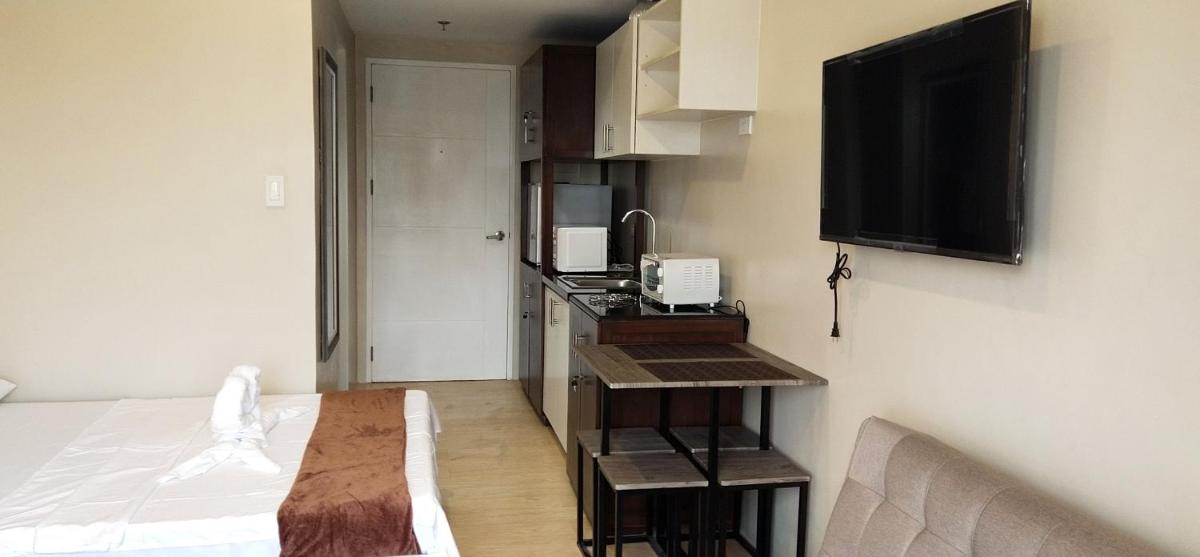 Suitetrails - Sunvida Tower Stays Across SM City Cebu