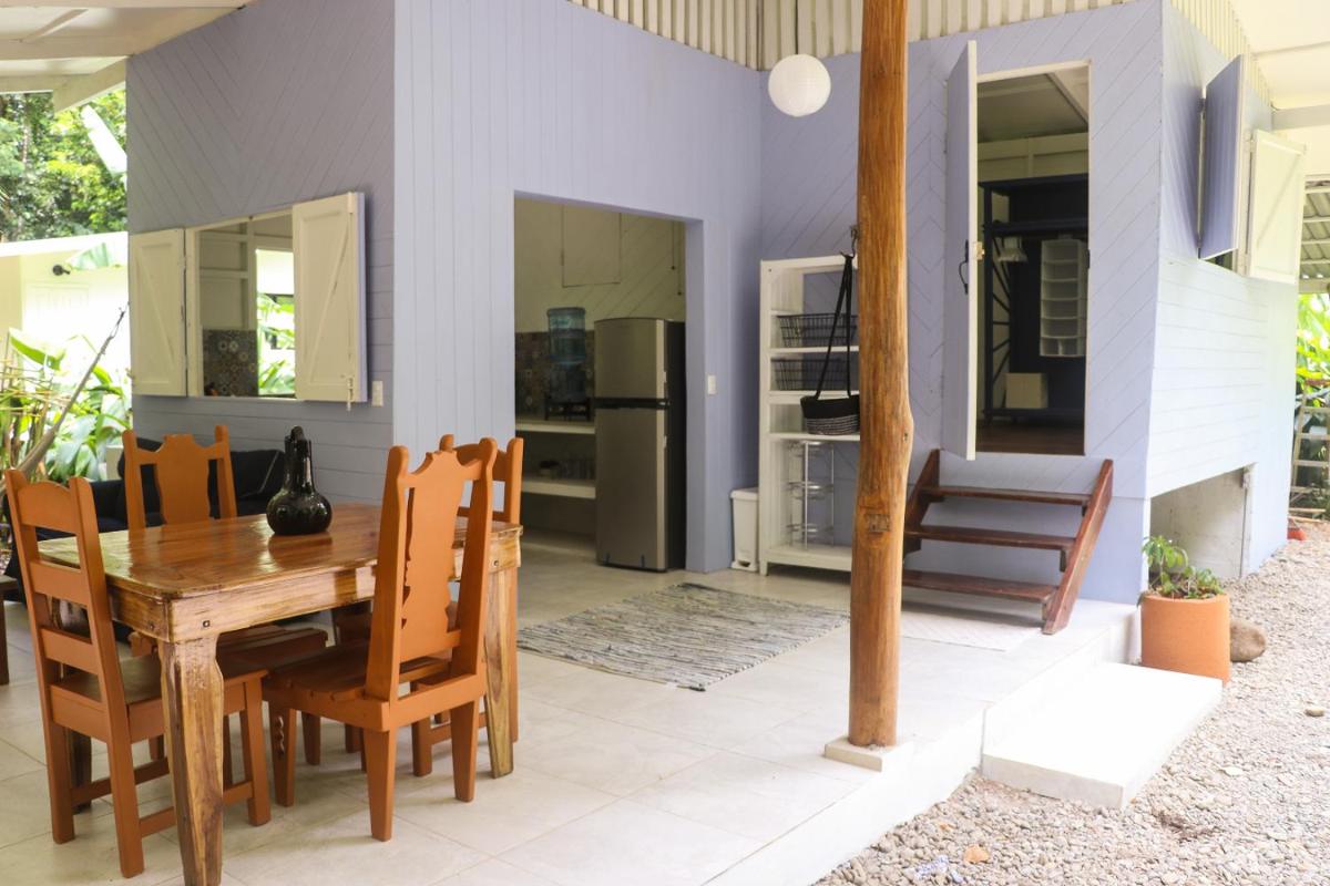 Casa Theia - Comfort cabin, Caribbean jungle beach - Housity