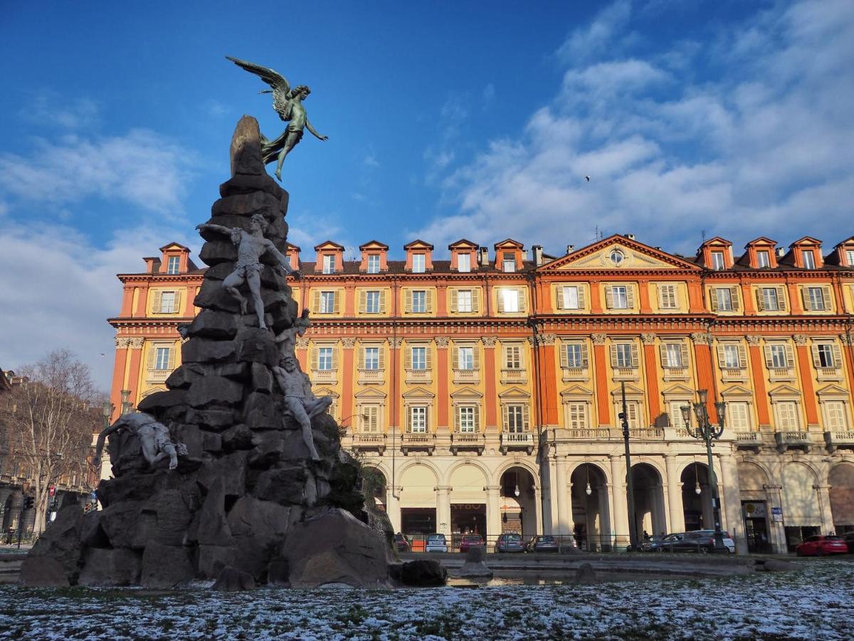 Suitetrails - Apartment Piazza Statuto 9 nel pieno CENTRO di TORINO con ARIA CONDIZIONATA