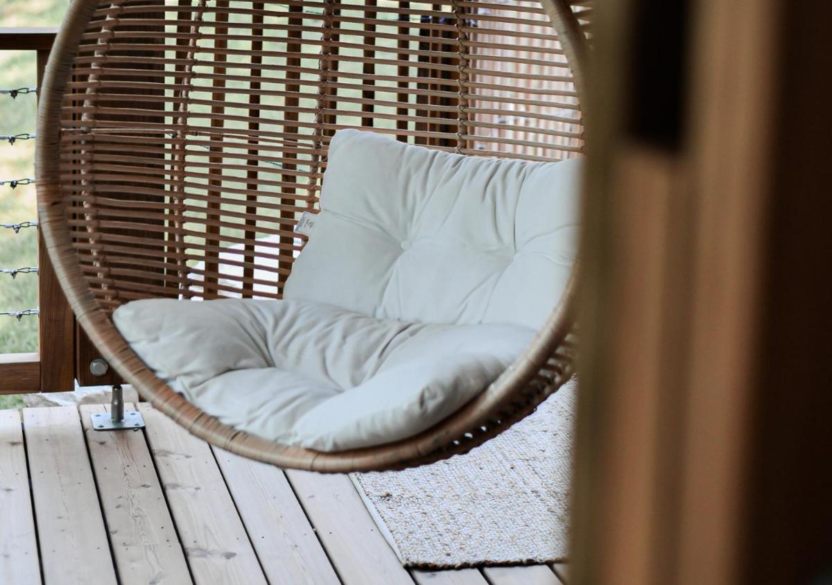 Coin salon dans l'établissement Les Frères Ibarboure - Hôtel 4 étoiles, Spa extérieur sensoriel et Restaurant étoilé à Bidart
