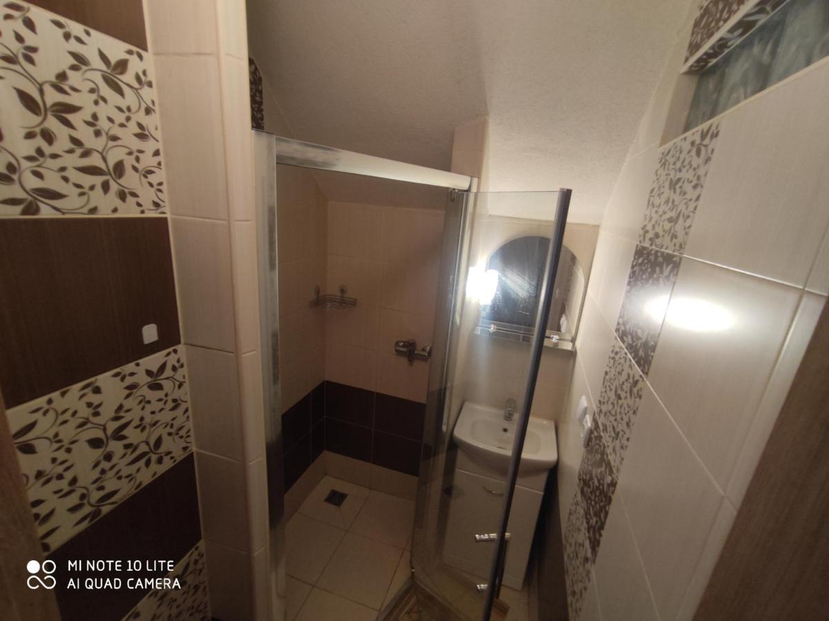 Apartmán Lúčky 5 izbový rodinný dom - Housity