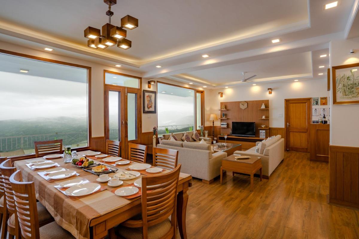 Suitetrails - Hostie Mystica-Highest Penthouse with Terrace, Mashobra