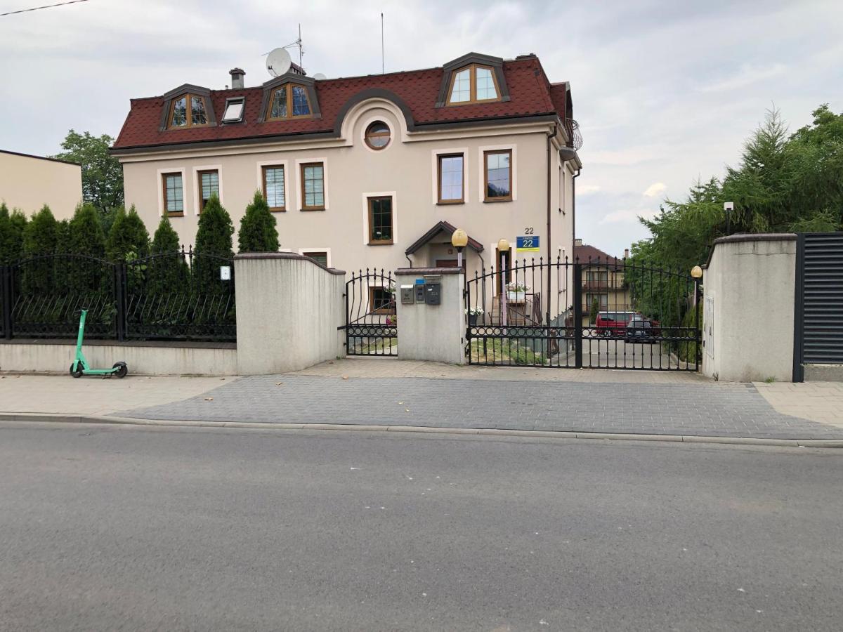 Apartamenty pod Jasną Górą - Housity