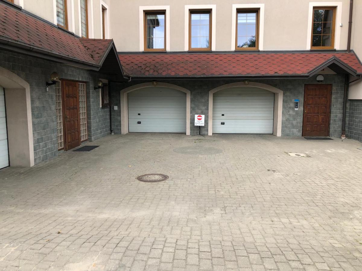 Apartamenty pod Jasną Górą - Housity