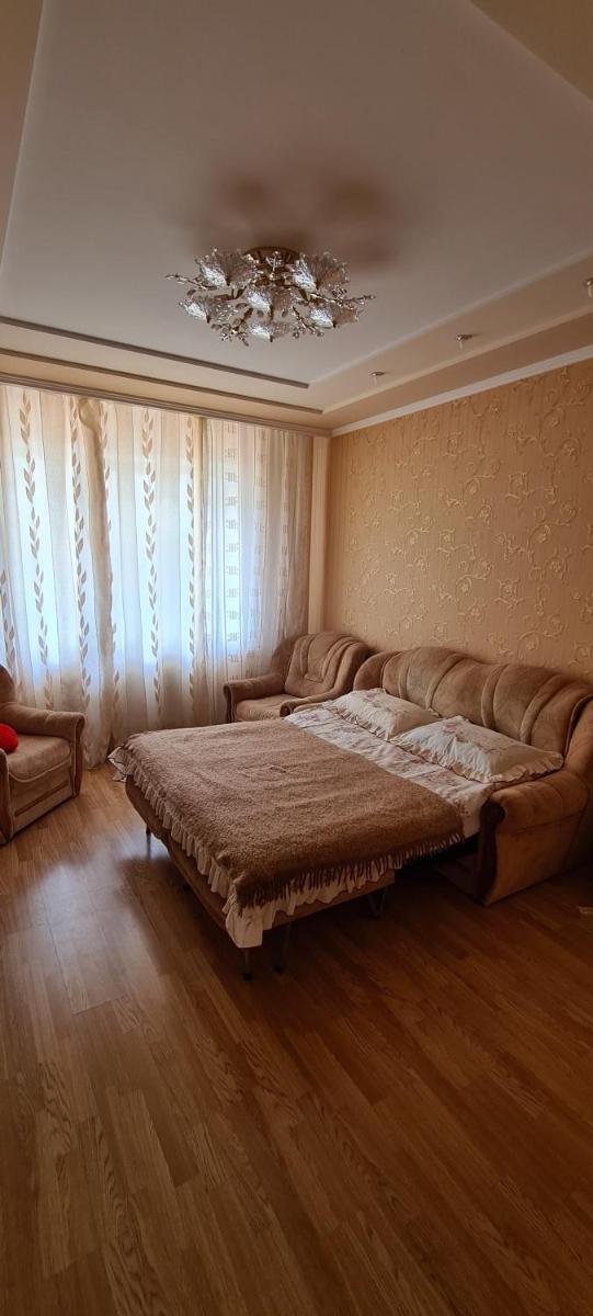 Rainbow Villa parking - Housity