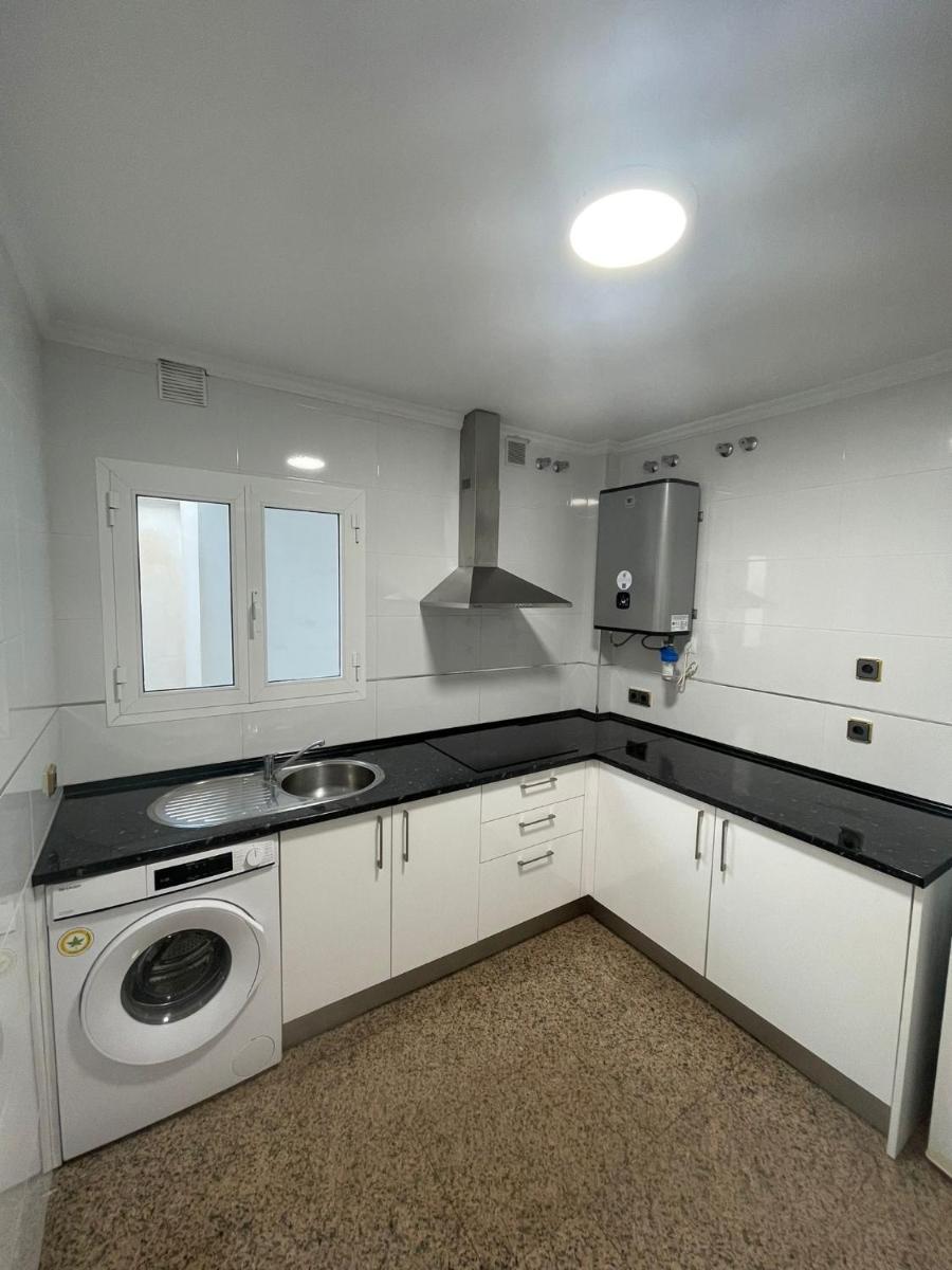 Encantadora Habitación Privada cerca del mar - Hizvo