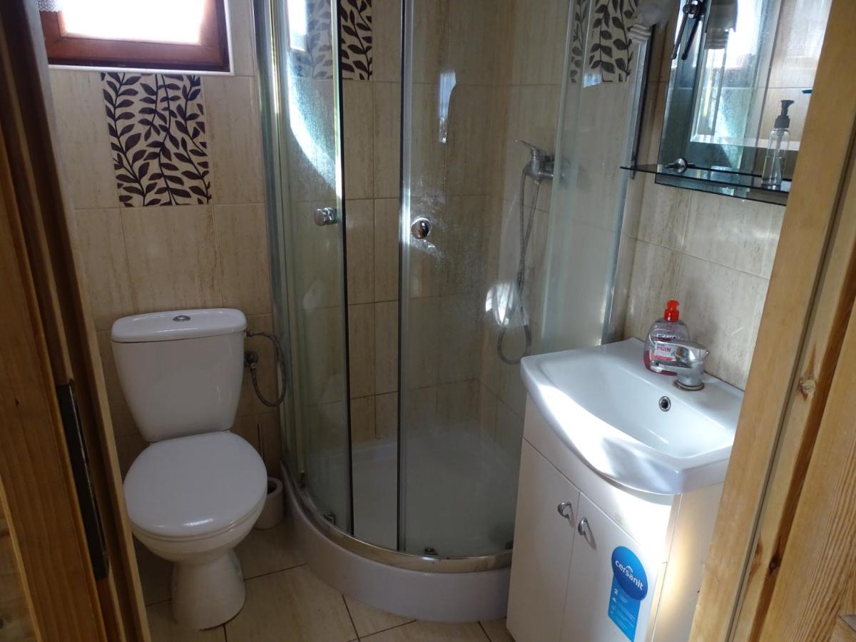 Domek gościnny przy Stajni Black&amp;White - Housity