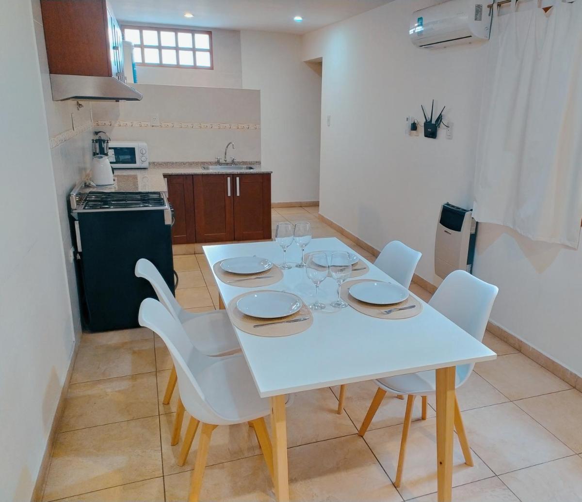 Infinity lounge apartment, lujoso, céntrico y amplio - Housity