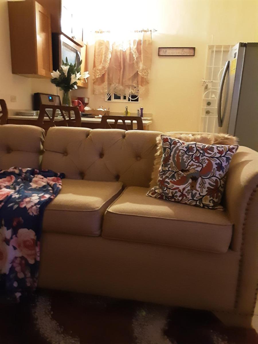 Sassy Diamond Crest - Housity