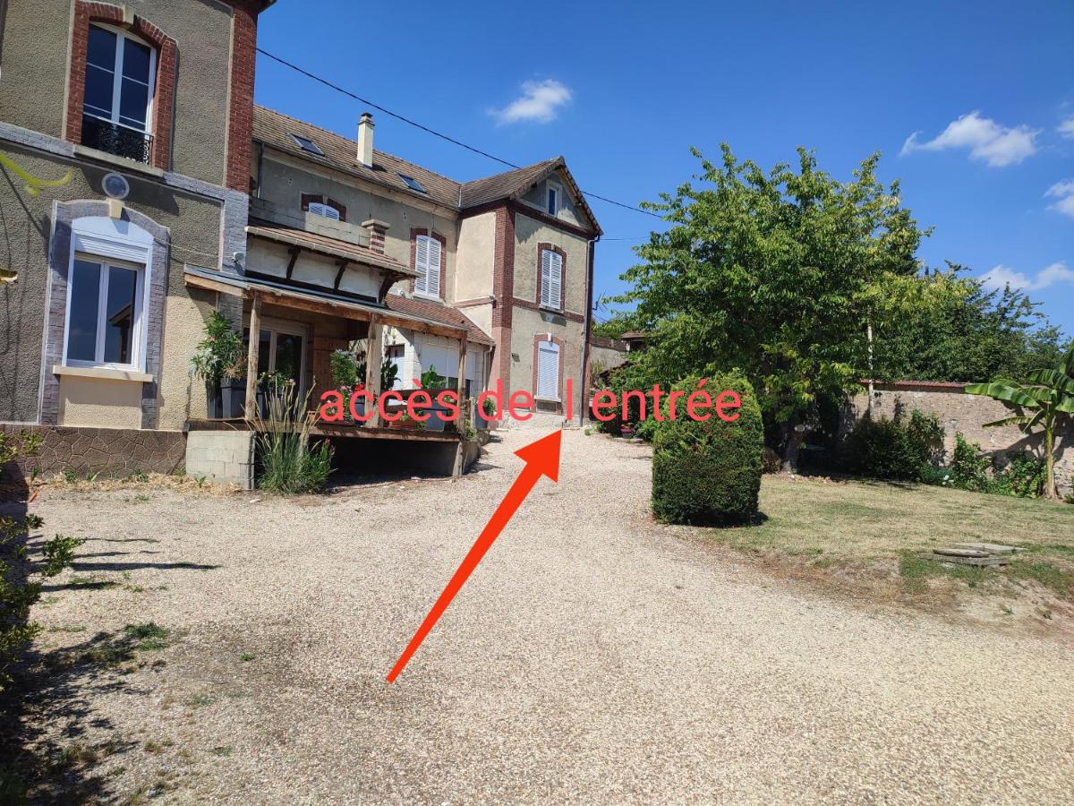 La maison fleurie 2 - Housity