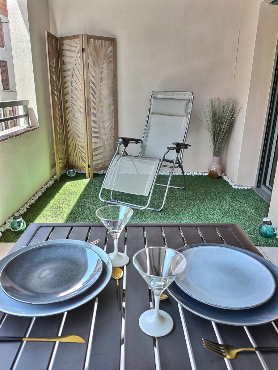 Le Fil d'Or - Terrasse, Box privé, Centre ville - Housity