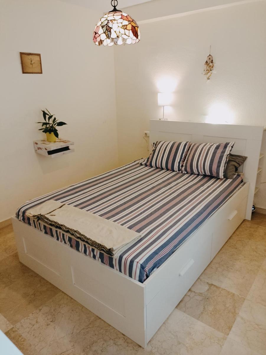 Confortable habitación céntrica en piso privado - Housity