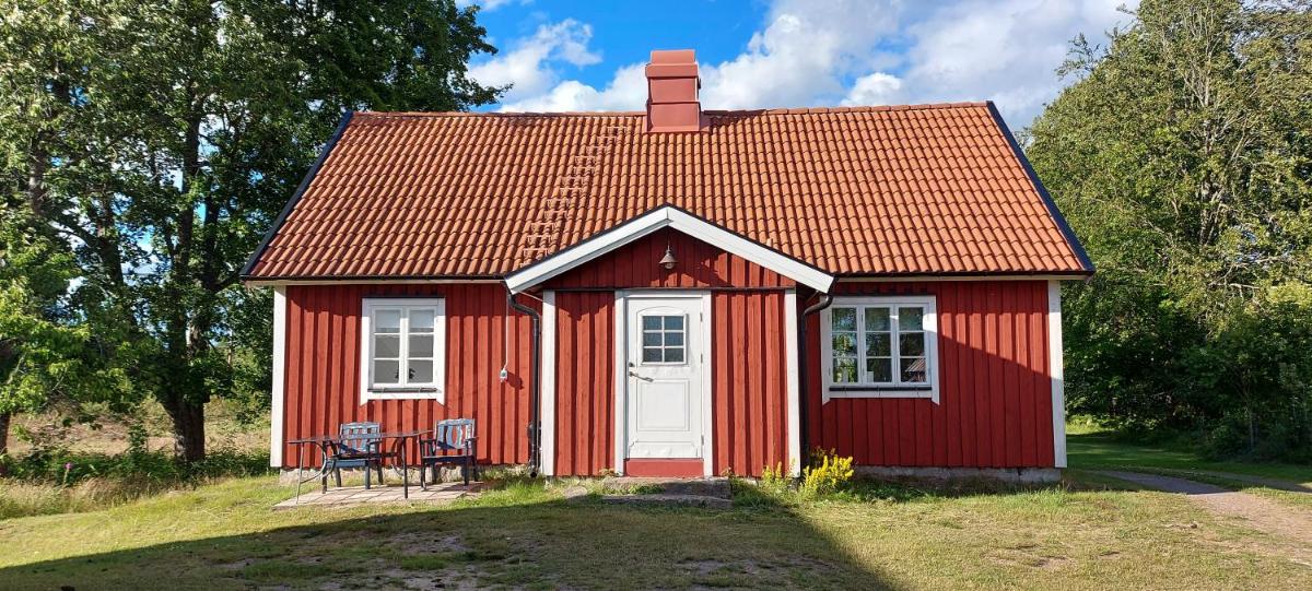 Björkbacken Stuga - Housity