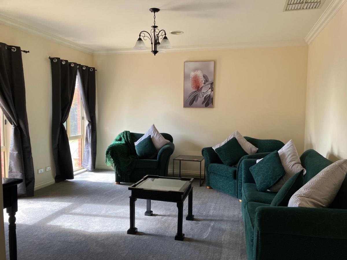 James Court Suite - Housity