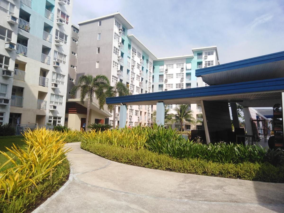 Ren's Place Tower1 Room 2 K - Housity