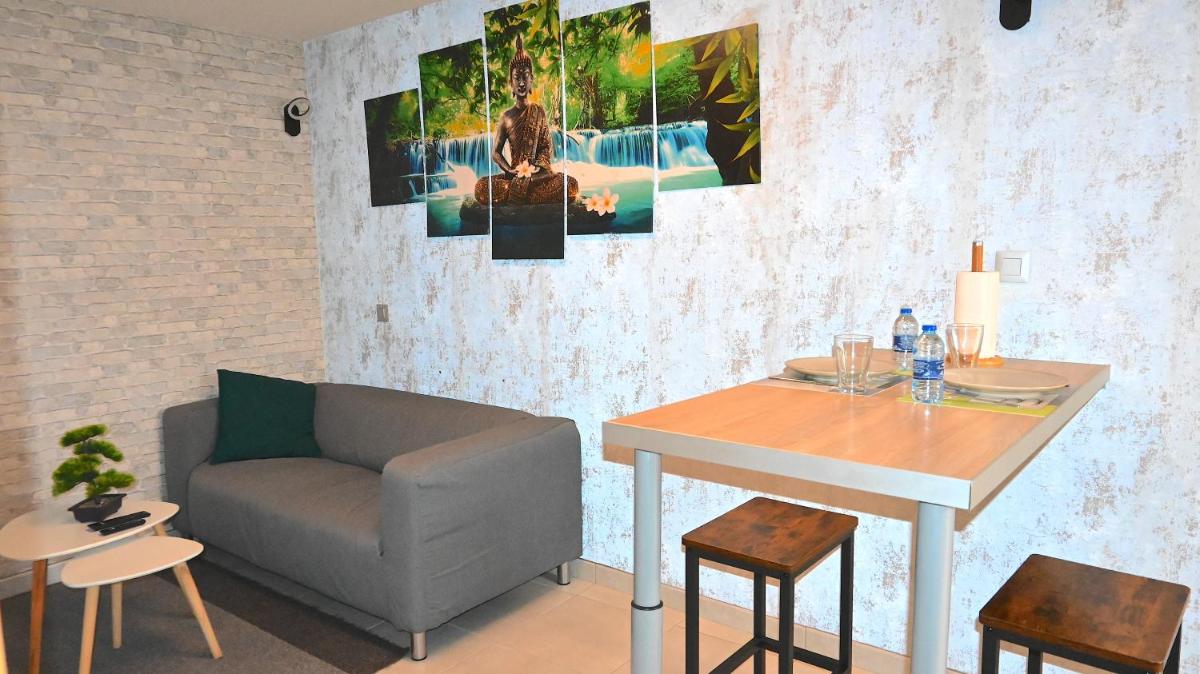 ZEN Appartement 10mn CDG Airport - Housity