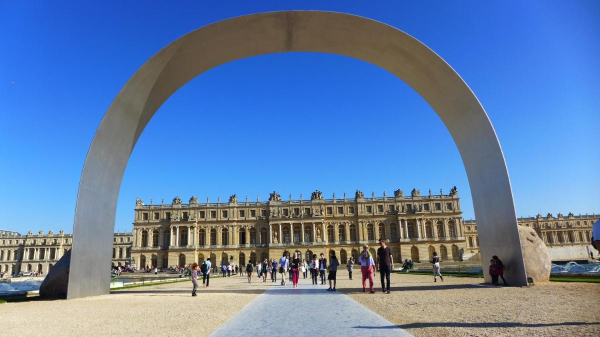 Les Versaillaises - Housity