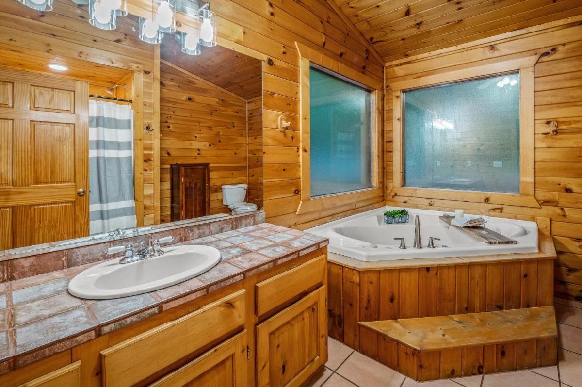 Three Bears Lodge - Housity